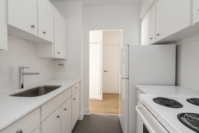 Semi renovated one bedroom, Yonge and St. Clair - ID 2478 in Long Term Rentals in City of Toronto