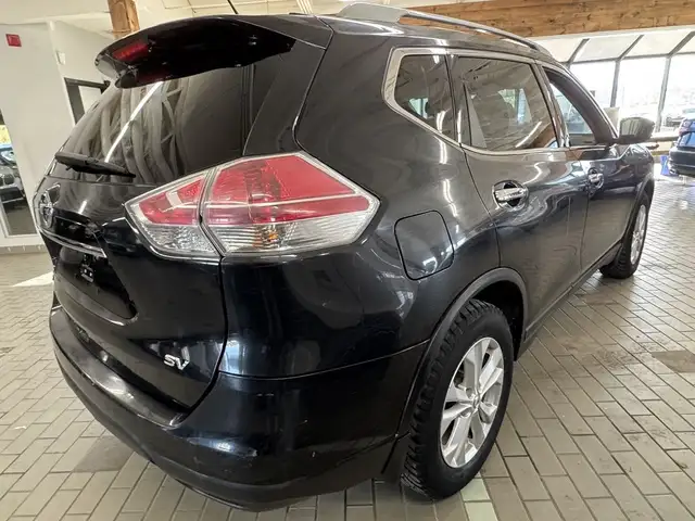 2016 Nissan Rogue FWD 4dr SV in Cars & Trucks in Longueuil / South Shore - Image 6
