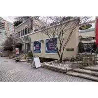 Tailor-made dream offices for 1 person in Spaces Yorkville