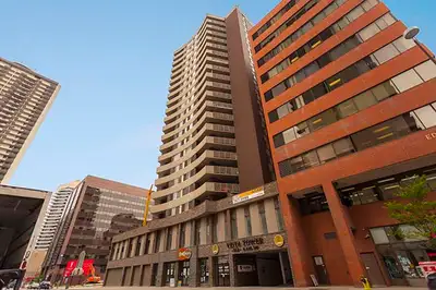 With thoughtful layouts and just eight suites per floor, Vista Tower apartment suites appeal to the...