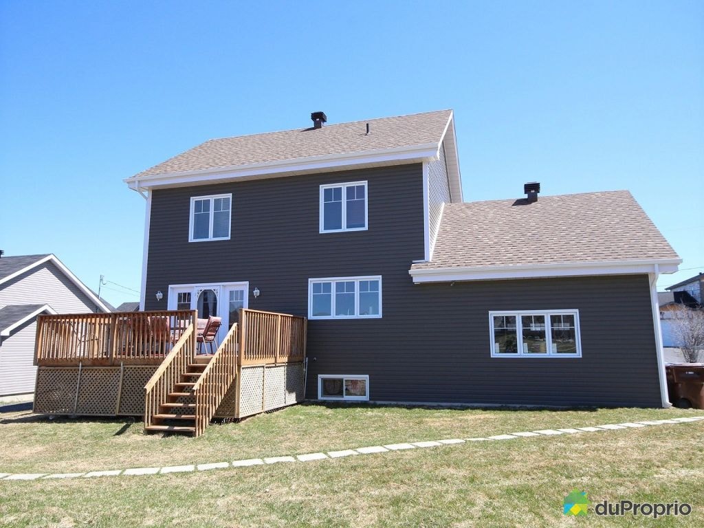 $800,000 - 2 Storey for sale in Sherbrooke (Fleurimont) — photo 2