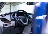 **ACCIDENT FREE - MECHANICALLY CERTIFIED** 33,964 KM This 2019 Toyota Sienna XLE Wheelchair Van is p... (image 9)