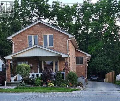 Rare 7-Unit Investment Opportunity in Prime St. Thomas Location.This unique two-storey six-plex offe...