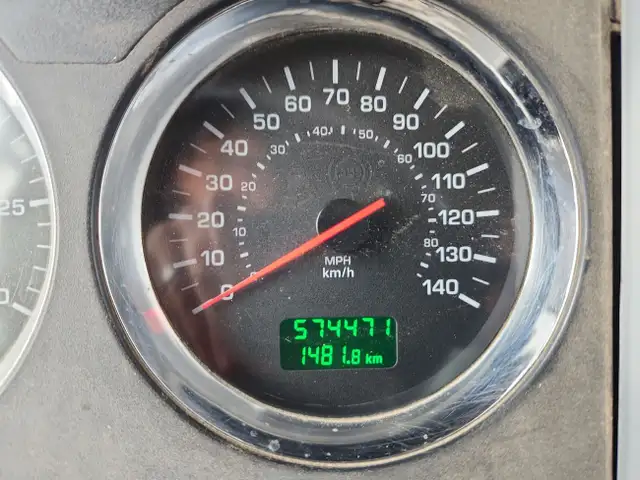 2008 Kenworth T800 in Heavy Trucks in St. Albert - Image 22