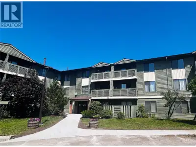 Great Corner Unit on the 3rd floor with Treed views off the balcony, and from all windows! This is a...