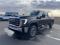 AMVIC Licensed Dealer The 2026 GMC Sierra 2500HD SLT 4WD combines bold design, high-end comfort, and... (image 3)