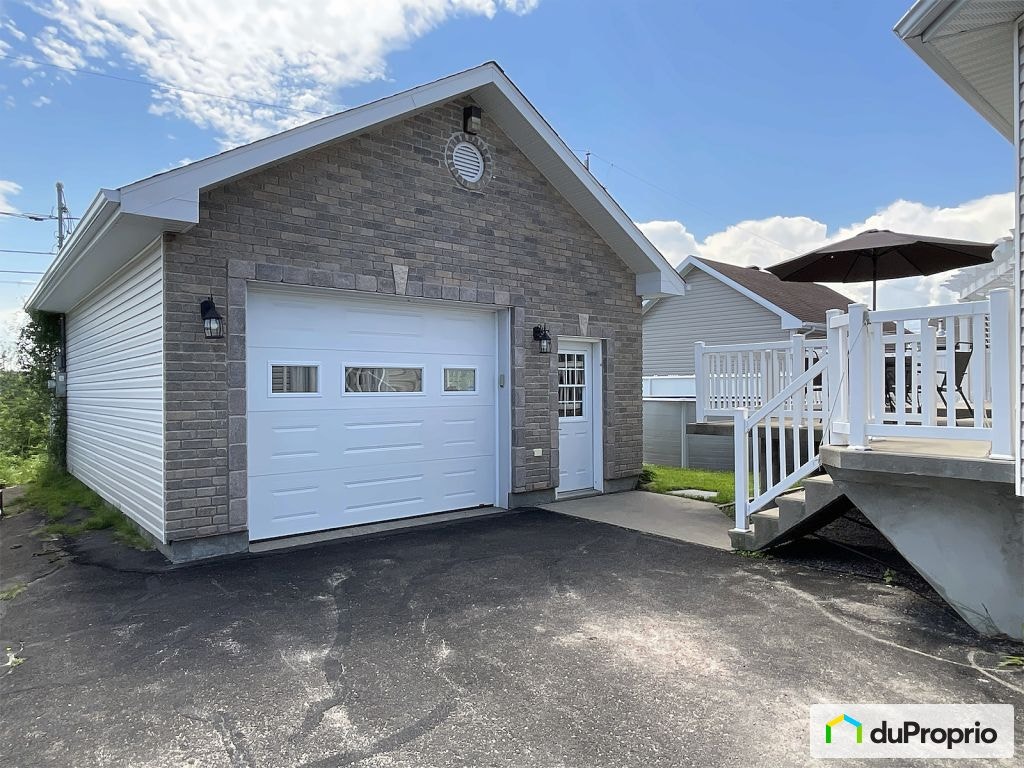 $545,900 - Bungalow for sale in Roberval — photo 3