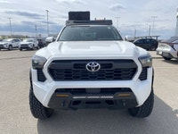 *Vehicle history form conveniently located in vehicle photos. AMVIC LICENSED DEALER ... Engine: Inte... (image 1)