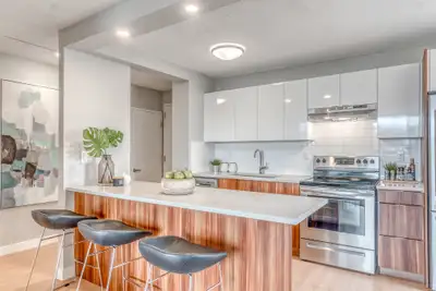 Centennial House - 2 Bedroom, 1.5 Bathroom Apartment for Rent