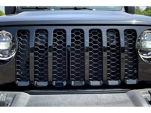 2024 Jeep Wrangler SportS 2 Dr | 12\" Screen | CarPlay | Tow Pkg in Cars & Trucks in Mississauga / Peel Region - Image 30