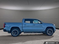 This Chevrolet Colorado boasts a Turbocharged Gas I4 2.7L/ engine powering this Automatic transmissi... (image 6)