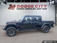 This Jeep Gladiator delivers a Regular Unleaded V-6 3.6 L/220 engine powering this Automatic transmi... (image 1)