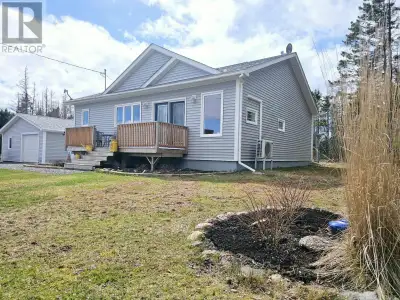**Quick closing available ** Charming Country Retreat on 2.2 Acres! Discover the perfect blend of tr...
