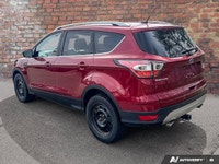 KBB.com 10 Best SUVs Under $25,000, KBB.com 10 Best Used Compact SUVs Under $15,000. This Ford Escap... (image 2)