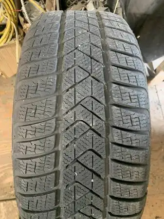 YES WE DO SHIP ACCROSS CANADA AND USA AT VOLUME DISCOUNT RATES a nice Pirelli Run Flat Winter tire w...