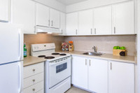Overlooking the Rideau River in Ottawa South, Kingsview Apartments offers bright and spacious suites... (image 5)