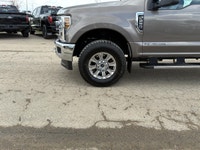 See Dealer Website for Details. Ford Super Duty F-250 SRW Lariat 2019 ... Engine: 8 Cylinder Engine... (image 9)