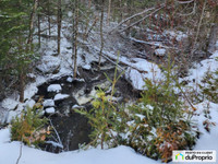 200 000$ - Terrain résidentiel à vendre à St-Sauveur