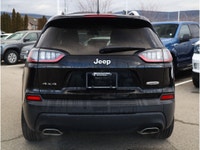 2019 JEEP CHEROKEE NORTH - NO ACCIDENTS - BC VEHICLE - BACKUP CAMERA - HEATED FRONT SEATS - MOUNTED... (image 4)