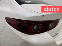 1 OWNER / Pedestrian Detection, Driver Attention Alert, Electric Parking Brake and more! Clutch is t... (image 5)