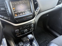 2018 Jeep Cherokee Trailhawk Just arrived at CG Open Road Outlet: a 2018 Jeep Cherokee Trailhawk in... (image 6)