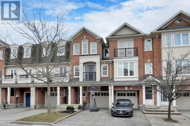 33 FERGUSON ST Toronto, Ontario in Houses for Sale in City of Toronto - Image 3