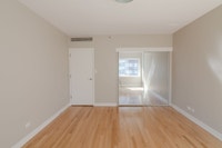 Semi-renovated Akelius two bedroom apartment for rent. Located near Drummond & Sherbrooke W in the D... (image 8)
