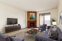 2 Bedroom Apartment for Rent - Pet Friendly - Close to Lloydmins