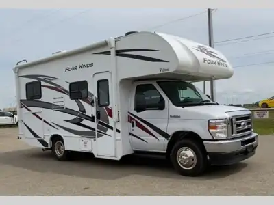 Thor Motor Coach Four Winds Class C gas motorhome 22E highlights: Queen Bed Cab Over Bunk 40in.in. T...
