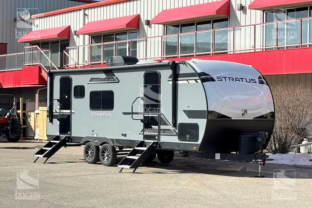 2025 VENTURE RV STRATUS 241VRK in Travel Trailers & Campers in Calgary - Image 2