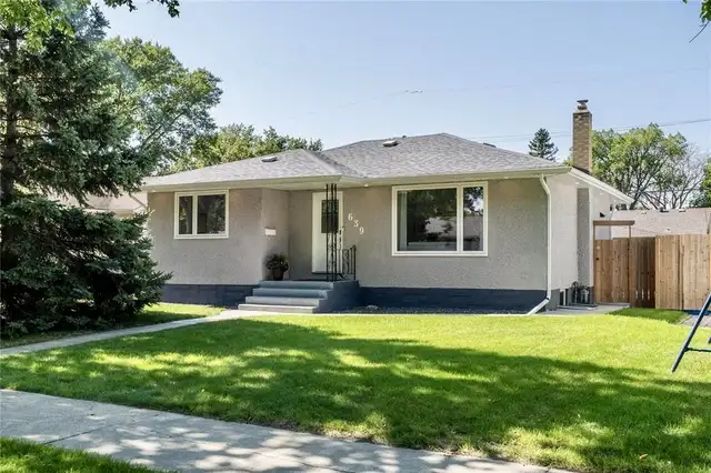 Available NOW! Furnished Home in River Heights