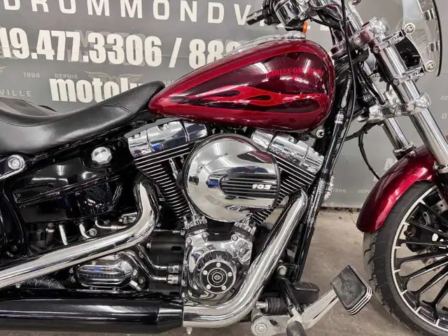 2017 Harley-Davidson FXSB Breakout in Street, Cruisers & Choppers in Drummondville - Image 6