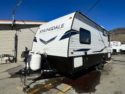 2022 Keystone Springdale 1750RD Lightweight Rear Dinette Travel Trailer The 2022 Keystone Springdale...