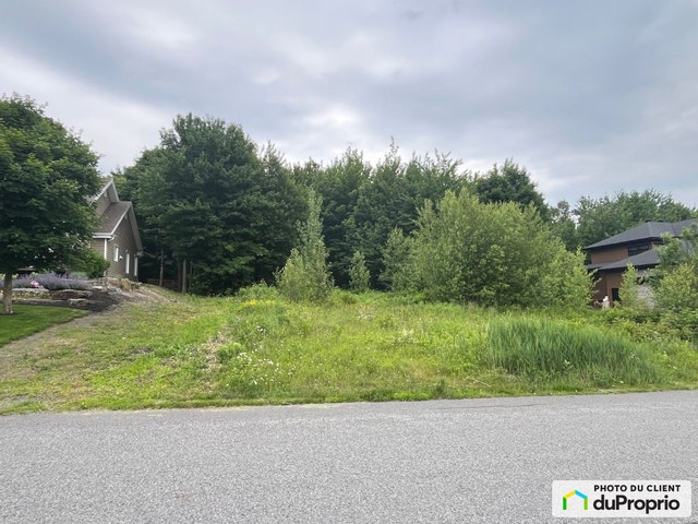 $300,000 - Residential Lot for sale in Victoriaville — photo 1