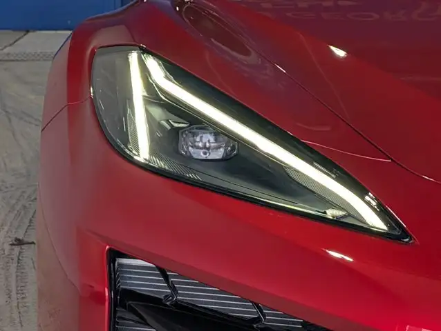 2025 Chevrolet Corvette E-Ray 3LZ- 6.2L V8 - 2.5 Sec 0-60 in Cars & Trucks in Barrie - Image 10