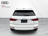 2023 Audi Q3, never been in an accident, comes with 2 keys and is eligible for the Audi Certified:pl... (image 5)