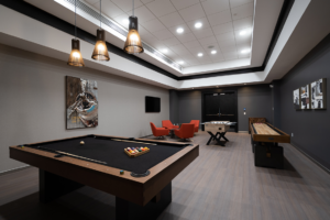 Discover upscale urban living at Domaine435, where convenience meets comfort in the heart of downtow...