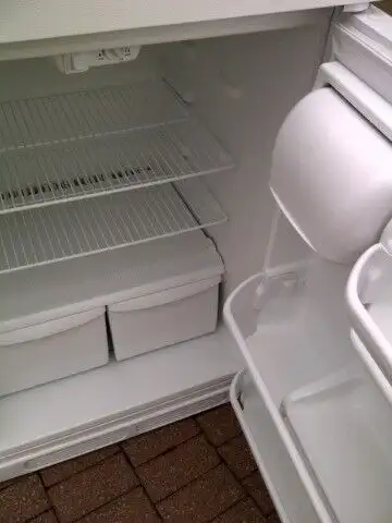 Fridge and Freezer. Apt size. White/Stainless. in Refrigerators in City of Toronto - Image 8