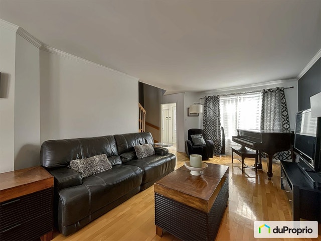 $859,000 - 2 Storey for sale in Longueuil (St-Hubert) — photo 3