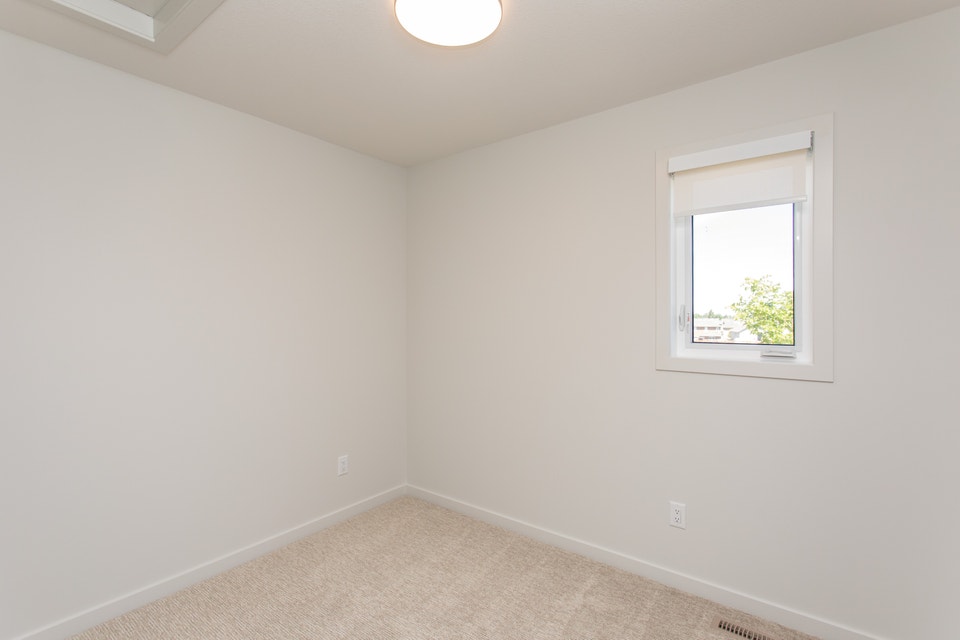 3 Bedroom Brand New Townhome in Sylvan 4