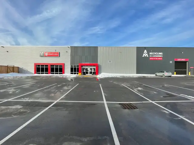 Used Brake Calipers | Large inventory Kenny U-Pull St Catharines in Auto Body Parts in St. Catharines - Image 4