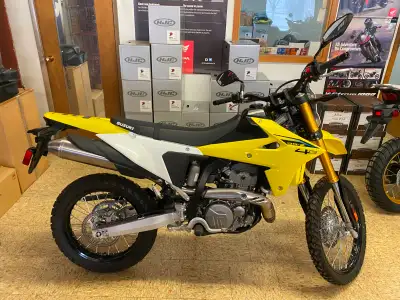 -New 2025 Suzuki DR-Z400S. -On sale for $10,999.00 + tax & license. -We do not charge "admin" fees....