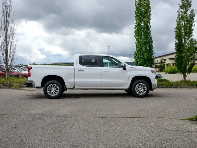 2026 Chevrolet Silverado 1500 LT in Cars & Trucks in Strathcona County - Image 16