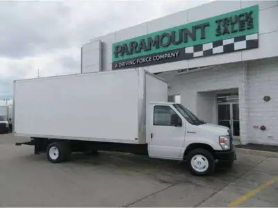 V8 GAS ENGINE, AUTO TRANS, A/C, AM/FM STEREO WITH BLUETOOTH, TILT STEERING, CLOTH BUCKET SEATS WITH...