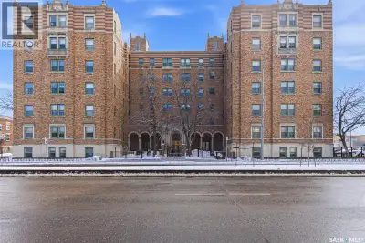 Welcome to Unit 214 in the iconic Balfour building in downtown Regina. This 1,002 sq. ft. 2-bedroom...