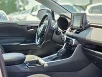 Come see this 2020 Toyota RAV4 Hybrid XLE before it's too late! *Get Your Money's Worth for this Toy... (image 7)