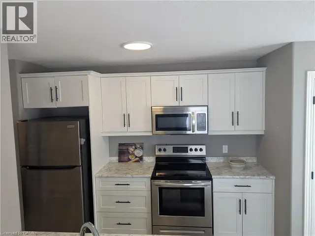 379 N ROMEO Street N Unit# 2 Stratford, Ontario in Condos for Sale in Stratford - Image 13