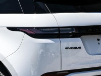 The 2024 Land Rover Range Rover Evoque P250 Dynamic Se brings modern luxury, confident turbocharged... (image 4)