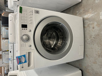 7213- Laveuse LG blanche frontale white washer frontload