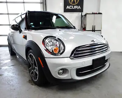 2014 MINI CLUBMAN.LEATHER ROOF ,NO ACCIDENT,MINI MAINTAINED Very Clean Unit, 4 Cylinder 1.6 L Automa...